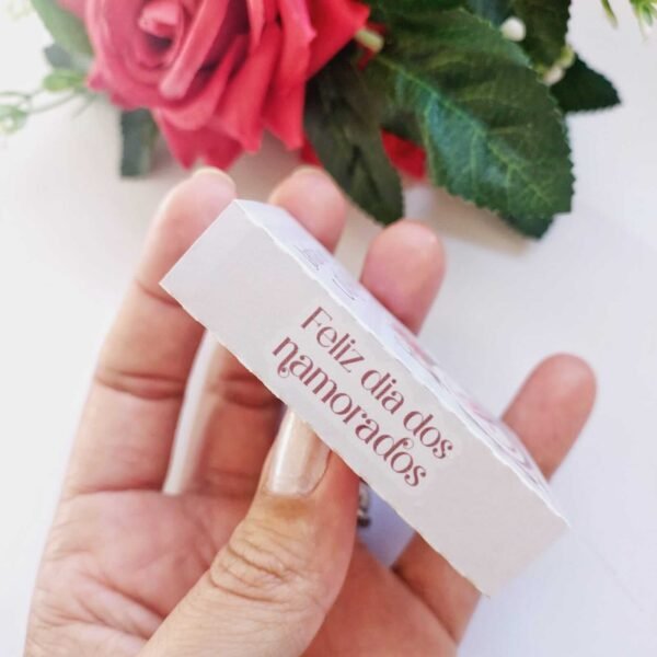 20 Mini Bíblia Porta bis Dia dos Namorados - Casais - Imagem 6