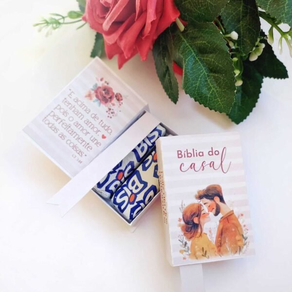 20 Mini Bíblia Porta bis Dia dos Namorados - Casais